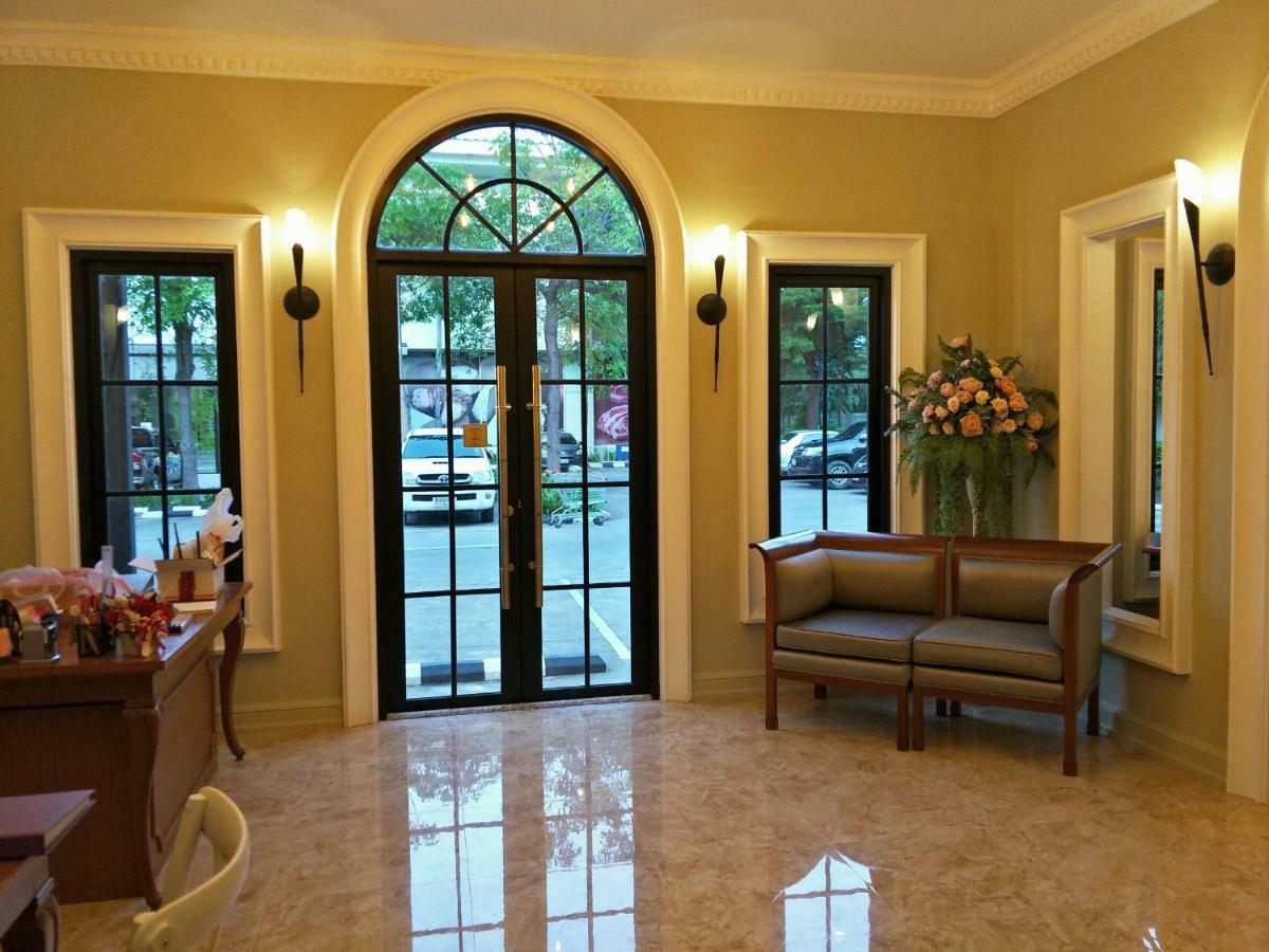 A Villa Hua Hin Hotel Buitenkant foto
